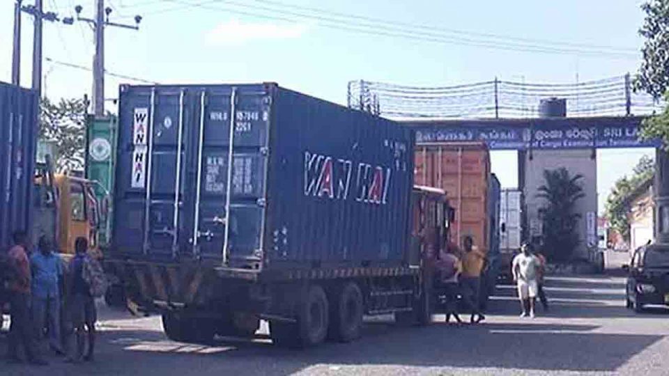 1736493038-Container-2.jpg
