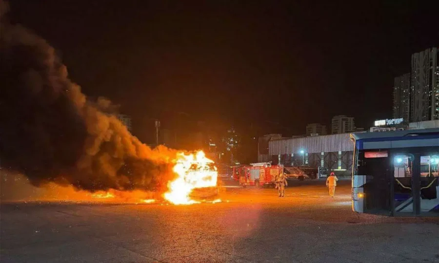 9553314-israelbusblast1.webp