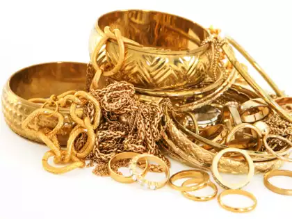 gold-jewellery.webp